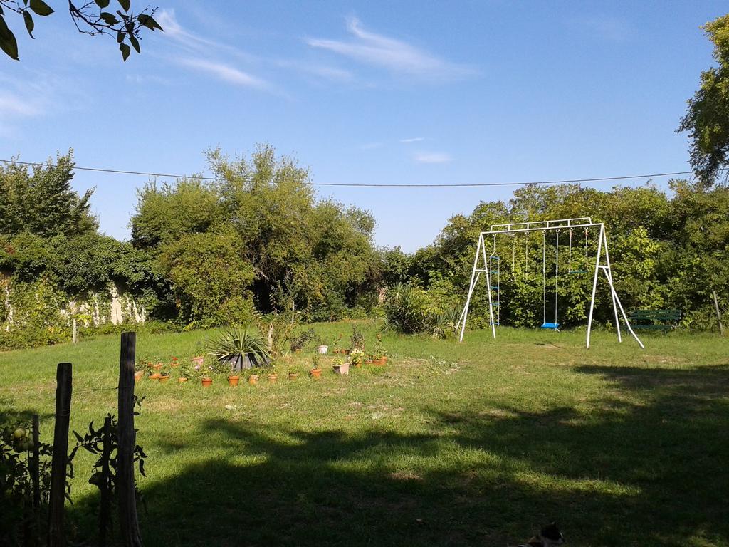 La Cure Du Maine Charles Bed & Breakfast Birac  Dış mekan fotoğraf