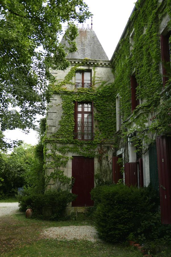 La Cure Du Maine Charles Bed & Breakfast Birac  Dış mekan fotoğraf